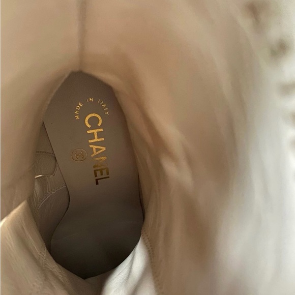 Chanel stiletto kitten low heel - Picture 12 of 13